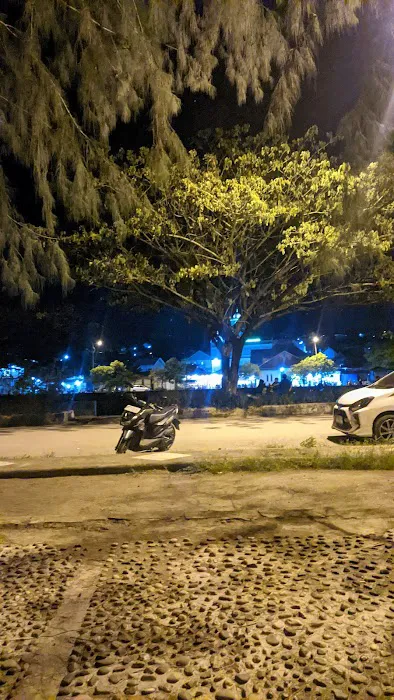 Macopin Pizza Picture 5