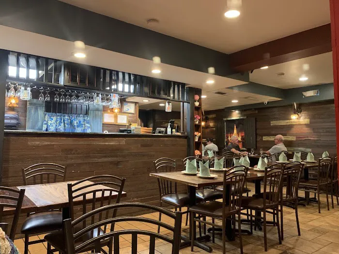 Up Thai Restaurant Picture 2