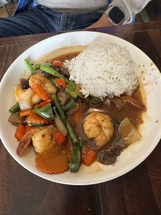 Up Thai Restaurant Picture 7