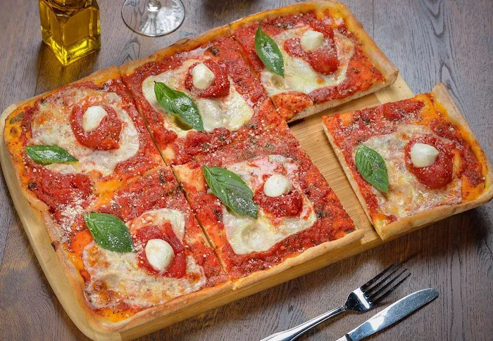 Mangiano Pizza Restaurant Catering & Private Events Picture 9