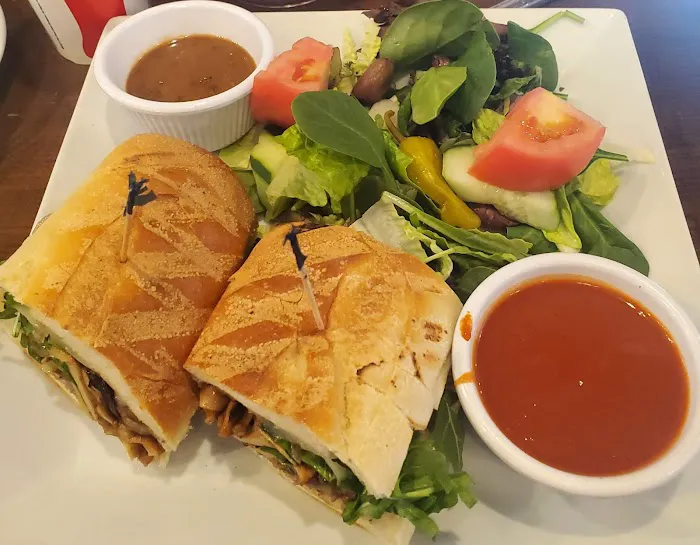 Mangiano Pizza Restaurant Catering & Private Events Picture 5