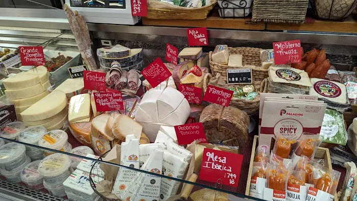 Sergio & Co Italian Specialties Picture 3