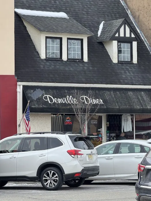 Denville Diner Picture 3