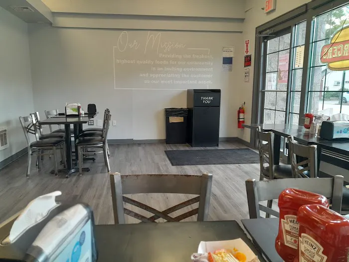 30 Burgers Picture 1