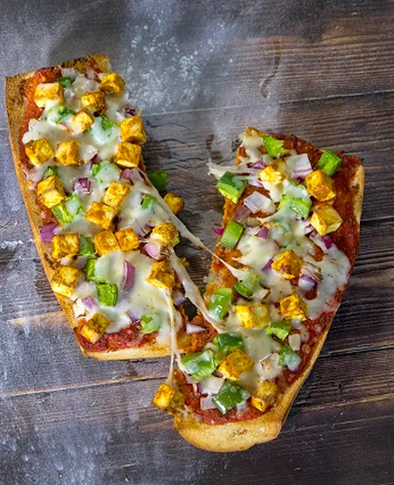 Jimmy Tomato’s And Bombay Curry Pizza Picture 8