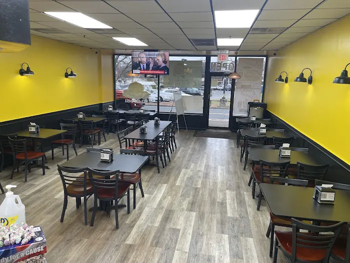 Jimmy Tomato’s And Bombay Curry Pizza Picture 6