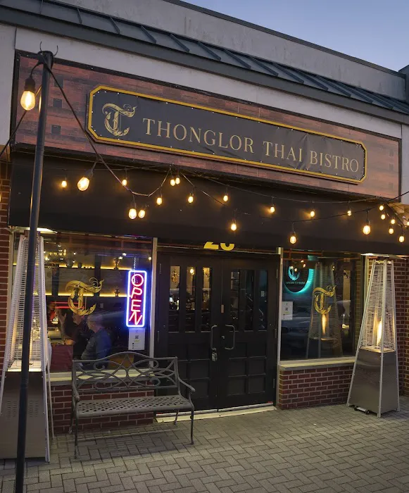 Thonglor Thai Bistro Picture 10