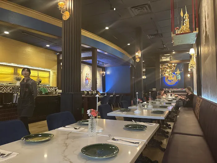 Thonglor Thai Bistro Picture 8