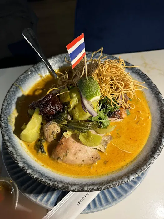 Thonglor Thai Bistro Picture 6