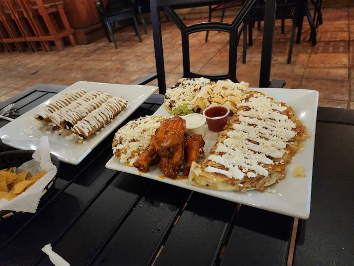 Chico's Mexican Grill Picture 8