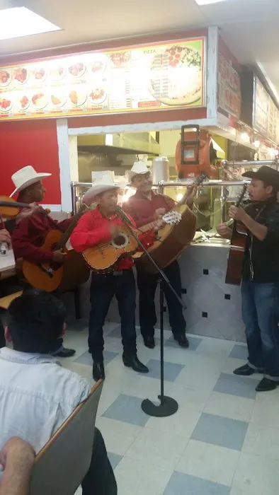 Maria's Pizza Chicken & Ribs Picture 2