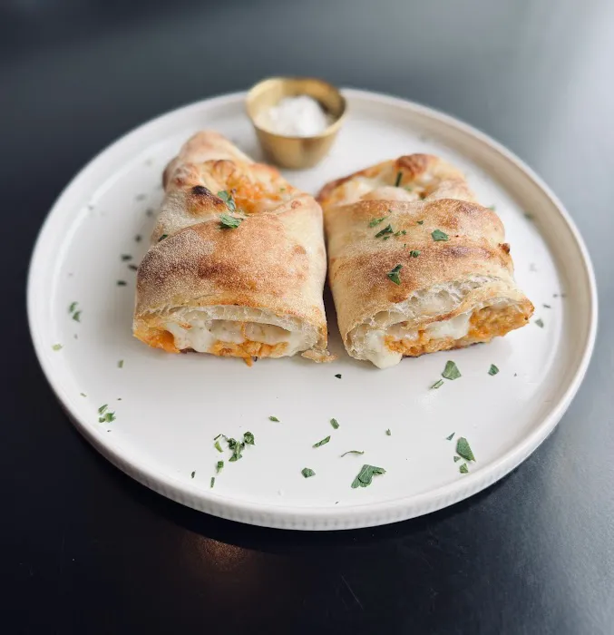 Dough & Co. Pizza Picture 5