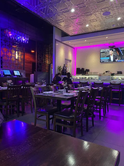 Yokohama Sushi & Asian Fusion Picture 2