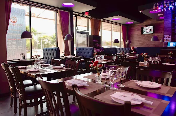 Yokohama Sushi & Asian Fusion Picture 10