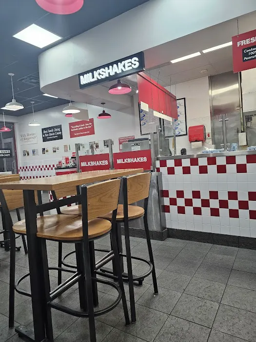 Five Guys Picture 1