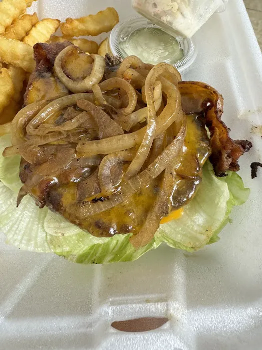 BOSS BURGER DELI & CATERING Picture 7