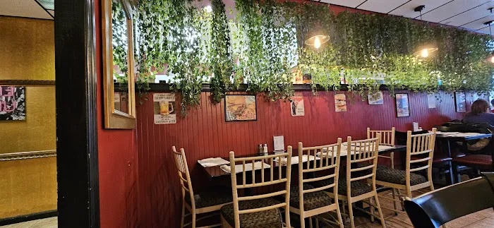 BOSS BURGER DELI & CATERING Picture 9