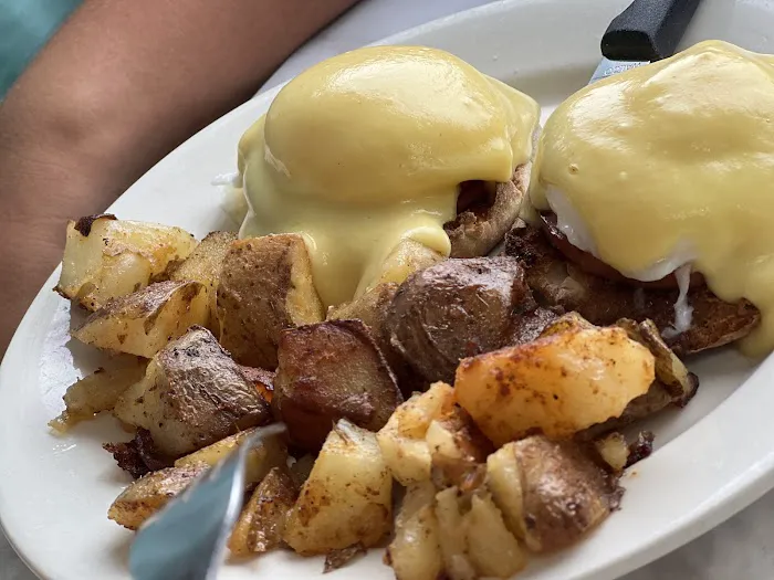 Bob's Diner Picture 5