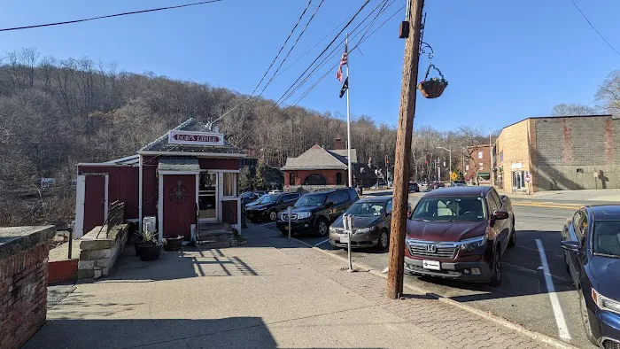 Bob's Diner Picture 7