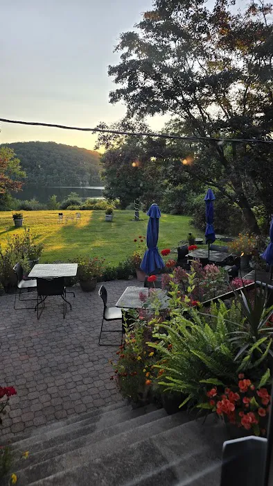 Southeast Grille House Picture 5