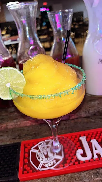 La Cantina Loca Restaurant & Bar Picture 3