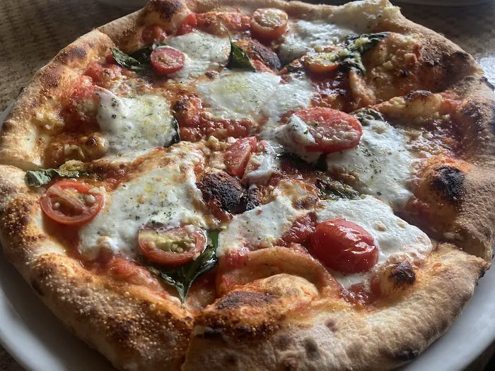 Mario's Wood Fired Pizza And Pasta Picture 1