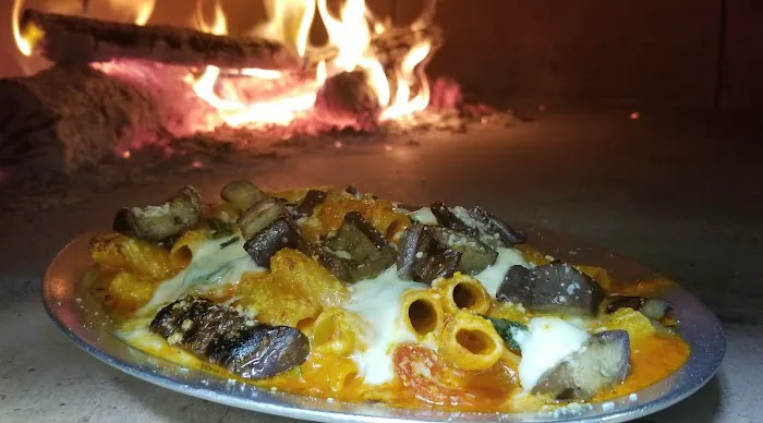 Mario's Wood Fired Pizza And Pasta Picture 3