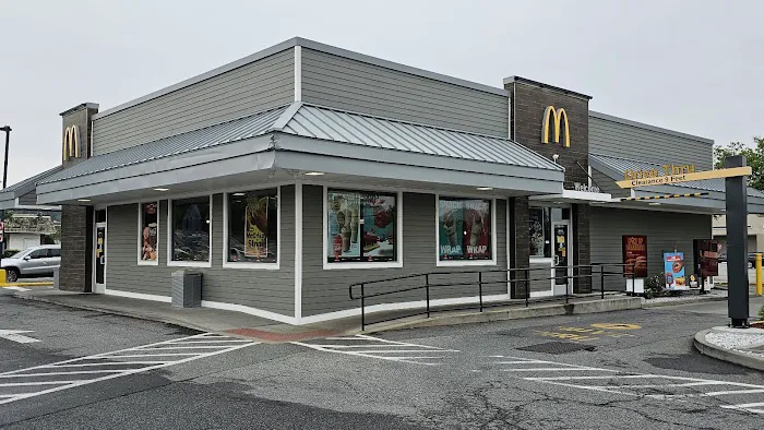 McDonald's Picture 7