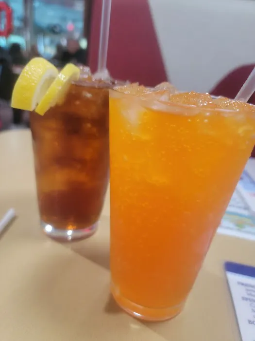 Olympic Diner Picture 4