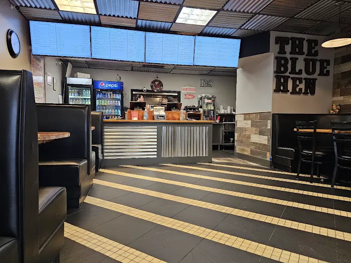 The Blue Hen Picture 1