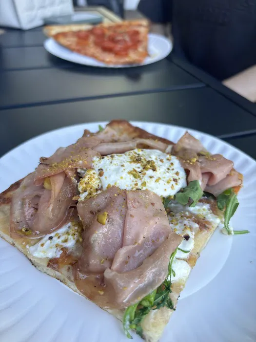 Trio Pizza Picture 10