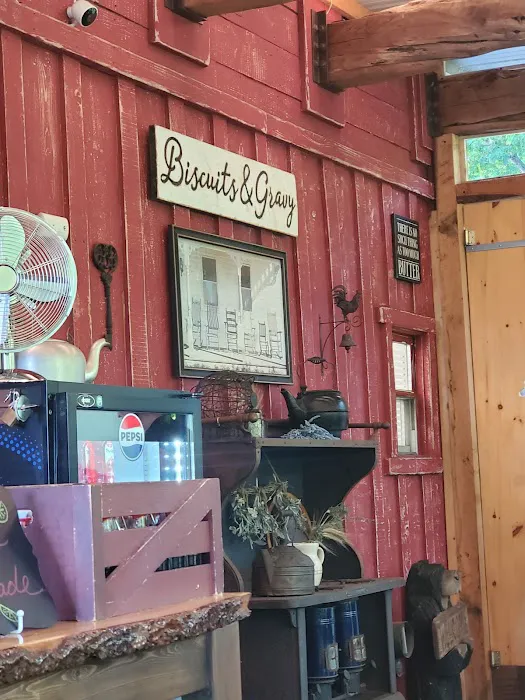 Countryside Kitchen Picture 7