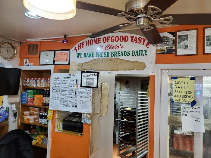 Cholo & Sons Bakery Picture 6