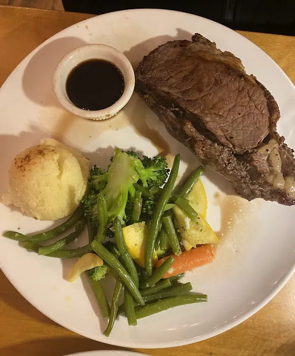 Tilly's Table Picture 5