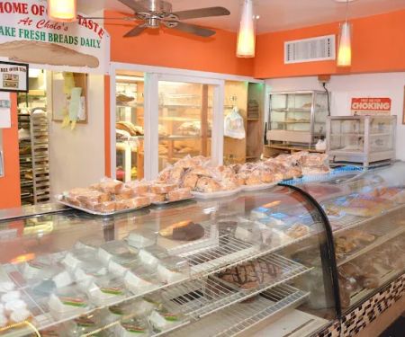 Cholo & Sons Bakery