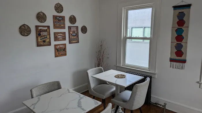 Zul Cafe and Grill Picture 4