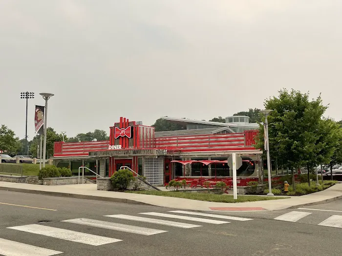JP’s Diner Picture 6