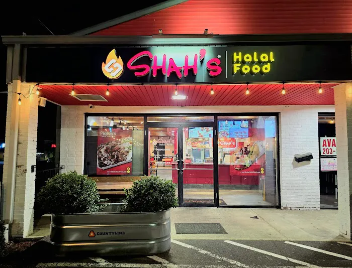 Shah's Halal Food - Bridgeport Picture 3
