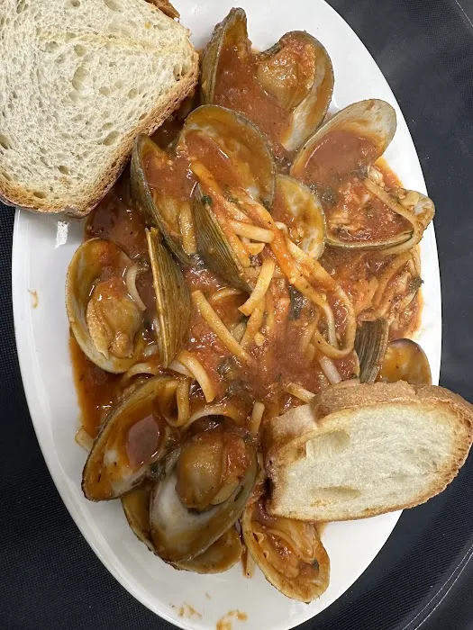 Vinny's Pizza Restaurant Picture 6