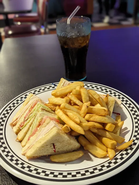 Famous 50's Diner Picture 7