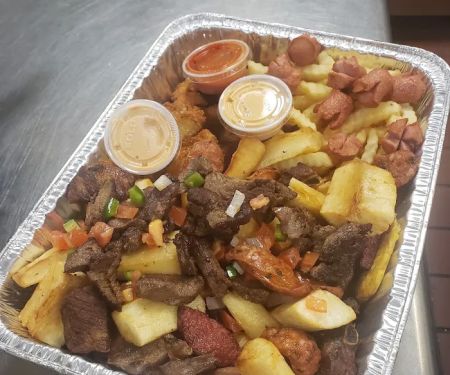 Palacio Latino Restaurant & Lounge