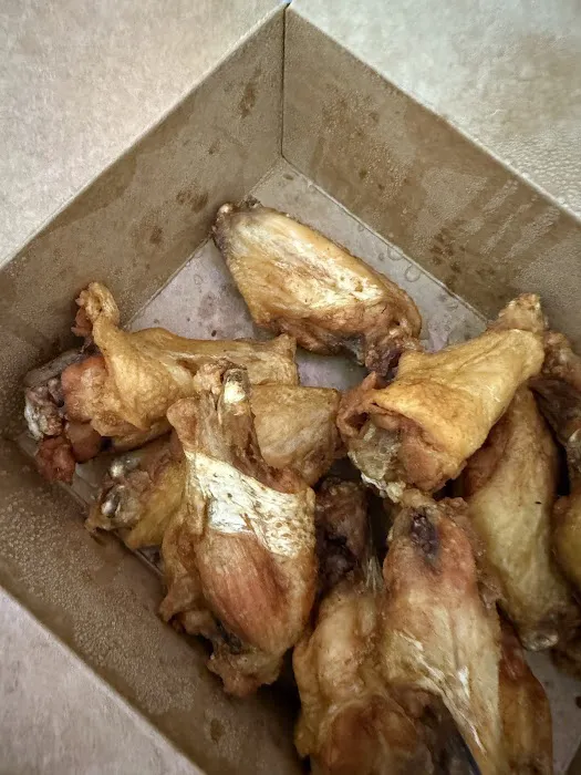 Wing It On! Picture 2