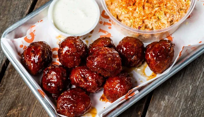 Wing It On! Picture 1