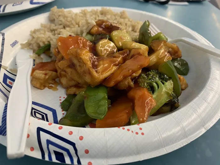 Dynasty Restaurant Picture 10