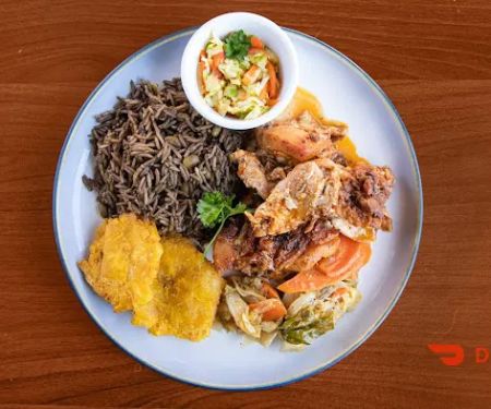 Piklys Restaurant Caribbean Fusion