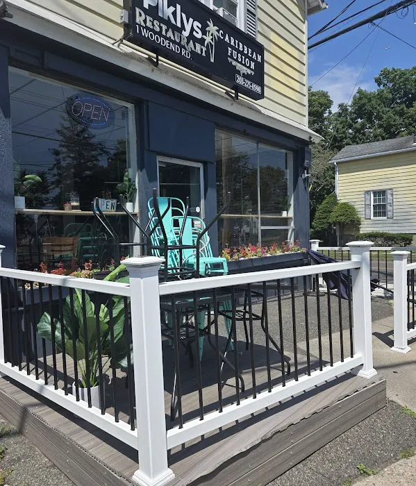 Piklys Restaurant Caribbean Fusion Picture 3