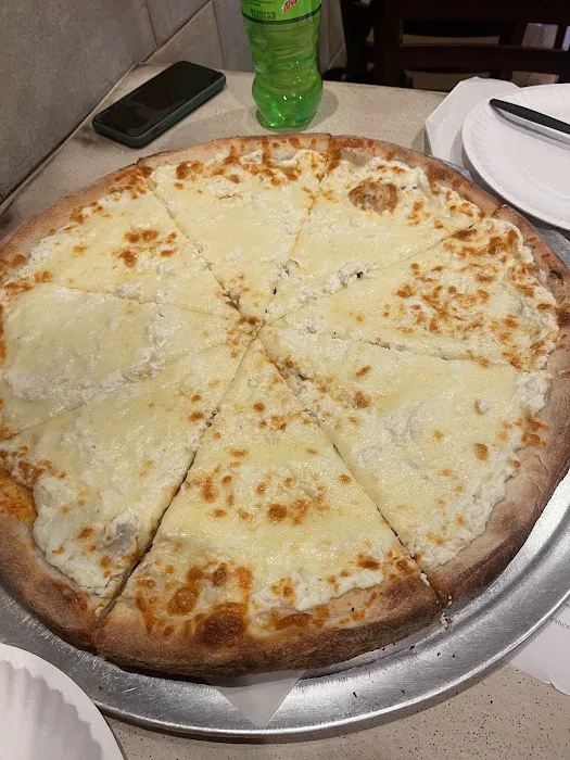 Victors Pizza and Pasta House Picture 8