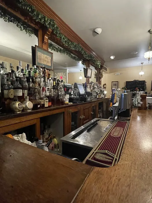 Lakeview House Picture 6