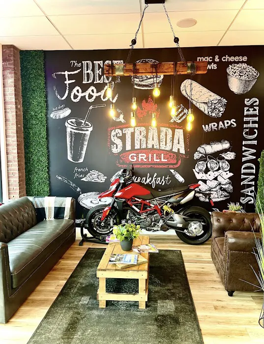 Strada Grill Picture 10