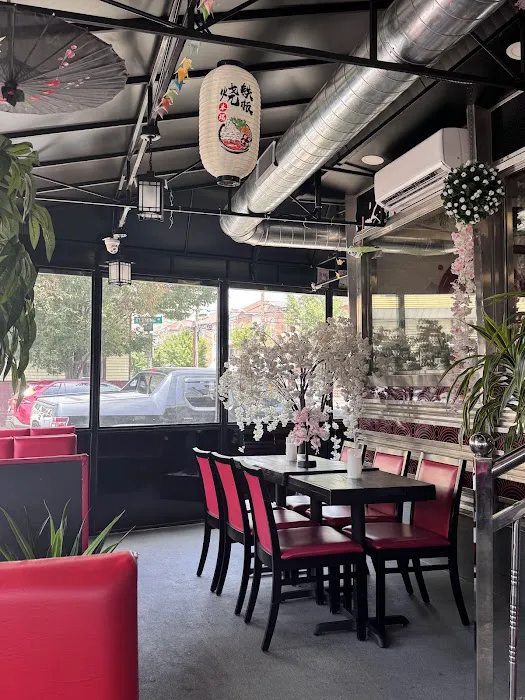 Banzai Sushi & Hibachi Restaurant Picture 6